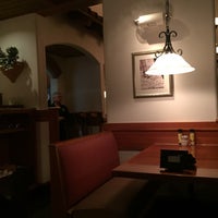 Photo taken at Olive Garden by Thilina R. on 2/11/2017