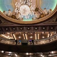 Photo taken at Sondheim Theatre by Tasos K. on 12/15/2022