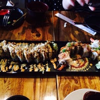 Photo taken at Circle Sushi and Grill by Kateeeeee S. on 5/11/2014