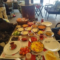 Photo taken at Cafe Arkadaş by Efsun ❤️❤️ on 2/29/2024