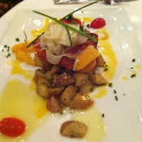 Photo taken at Pazzo! Cucina Italiana by Fred R. on 12/1/2012