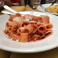 Foto tirada no(a) La Fraschetta di Mastro Giorgio por Jen K. em 5/8/2019