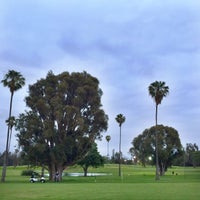 รูปภาพถ่ายที่ Westchester Golf Course โดย Scott L. เมื่อ 6/12/2016