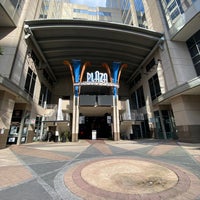 Cobb Plaza Cinema Café 12 - Movie Theater in Central Business District