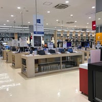 Photo taken at PC DEPOT スマートライフ稲城若葉台店 by Watalu Y. on 5/21/2017