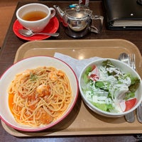 Photo taken at Italian Tomato Cafe Jr. plus by Watalu Y. on 11/28/2019