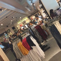 pull and bear mecca mall