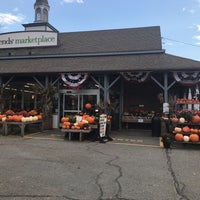 10/11/2017 tarihinde Bill W.ziyaretçi tarafından Friends Market'de çekilen fotoğraf