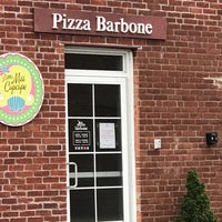 Photo prise au Pizza Barbone par Bill W. le9/17/2017