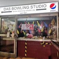 Photo taken at Das Bowling Studio by Ilias C. on 7/11/2020