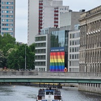 Photo taken at Liebknechtbrücke by Ilias C. on 5/16/2023