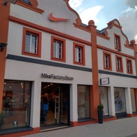 30 nike factory store