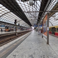 Photo taken at Gleis 1/2 (S-Bahn) by Ilias C. on 10/1/2022