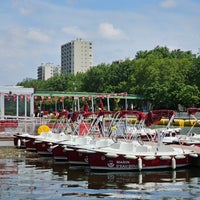 Photo taken at Bassin de la Villette by Ilias C. on 5/21/2023