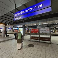 Photo taken at Bahnhof Berlin Gesundbrunnen by Ilias C. on 11/28/2023
