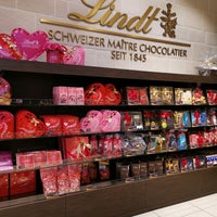 Foto tomada en Lindt  por Ilias C. el 2/12/2022