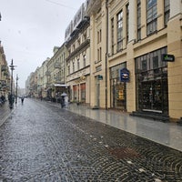 รูปภาพถ่ายที่ Vilniaus gatvė โดย Ilias C. เมื่อ 4/4/2023