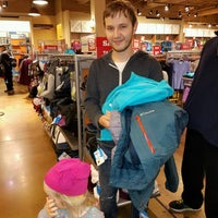 Columbia Sportswear Outlet Clothing Store