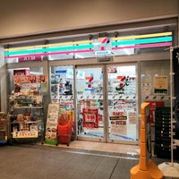 Photo taken at 7-Eleven by ザック P. on 9/25/2021