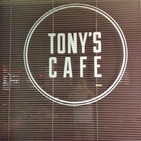 Снимок сделан в Tony&amp;#39;s Cafe пользователем John Z. 10/30/2014