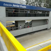 Photo taken at Estación Javier Prado - Metropolitano by Mario R. on 8/13/2016