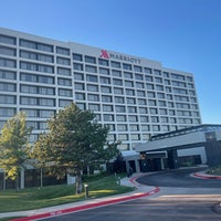 Снимок сделан в Wichita Marriott пользователем A J T. 6/29/2022
