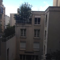 รูปภาพถ่ายที่ Hôtel de Flore โดย Daniel G. เมื่อ 8/29/2014