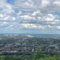 Photo taken at Mont Royal by Hildo J. on 8/13/2023