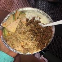 Photo taken at The Halal Guys by Rannie G. on 4/25/2019