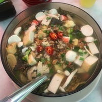 Restoran Gelombang Biru Yong Tau Foo Rumah Makan