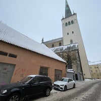 Photo taken at St. Olaf&amp;#39;s Church by Takayuki H. on 12/9/2023