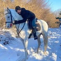 Das Foto wurde bei Akademi Binicilik von Mustafa K. am 2/20/2021 aufgenommen