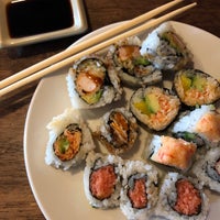 Снимок сделан в Kumo Ultimate Sushi Bar &amp;amp; Grill Buffet пользователем Stephanie J. 10/8/2017
