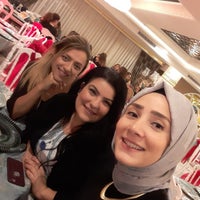 Photo taken at Asmina Balo ve Davet Salonu by Gülşen Ö. on 10/22/2019