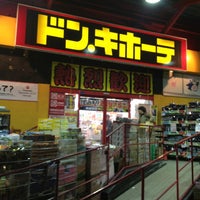 Photo taken at Don Quijote by Takamichi F. on 1/19/2013