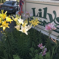 Photo taken at lilys by Happy H. on 7/2/2017