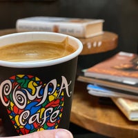Foto tirada no(a) Coupa Café por Vegard K. em 4/29/2022