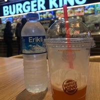 Photo taken at Burger King by 👑 Ogün Polat 👑 on 6/8/2017