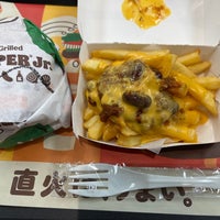 Photo taken at Burger King by ゆきな on 4/17/2023