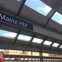 Photo taken at Mainz Hauptbahnhof by Keita W. on 9/18/2015