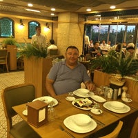 Das Foto wurde bei Ovalı Konya Mutfağı von İncekara am 6/23/2016 aufgenommen