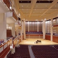 Foto tirada no(a) Meymandi Concert Hall por Meymandi Concert Hall em 10/24/2014