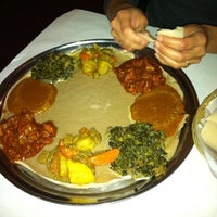 10/24/2014 tarihinde Lalibela Ethiopian Restaurantziyaretçi tarafından Lalibela Ethiopian Restaurant'de çekilen fotoğraf