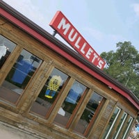 Photo taken at Mullets Restaurant by Jessica P. on 7/30/2021