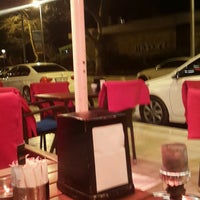Das Foto wurde bei Siyabo Cafe &amp;amp; Restaurant von Kayahan B. am 2/25/2017 aufgenommen