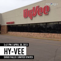 Photo taken at Hy-Vee by Jerry F. on 4/30/2013
