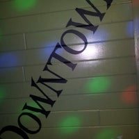 Foto diambil di Downtown Bar &amp;amp; Lounge oleh Allen W. pada 10/21/2012