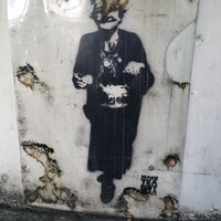 Photo taken at Banksy at Belsize Village by Alan Z. on 9/11/2016
