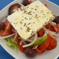 Foto diambil di El Greco Restaurant, Greek Food, Greek Salads oleh Supattra J. pada 4/14/2024