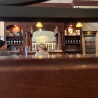 2/8/2022 tarihinde Kris T.ziyaretçi tarafından Emmett&amp;#39;s Tavern &amp;amp; Brewing Co.'de çekilen fotoğraf